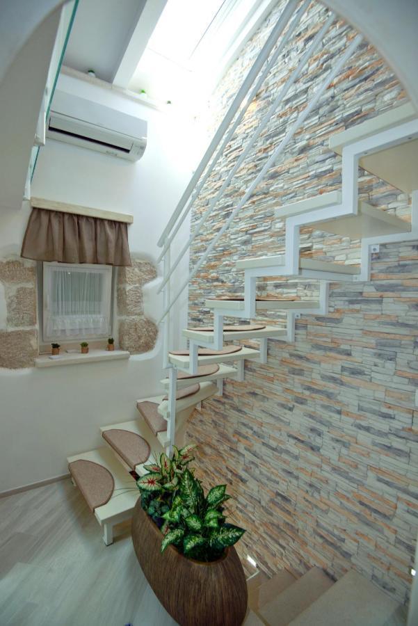 Apartment Sanjin With Sea View Baska  Bagian luar foto